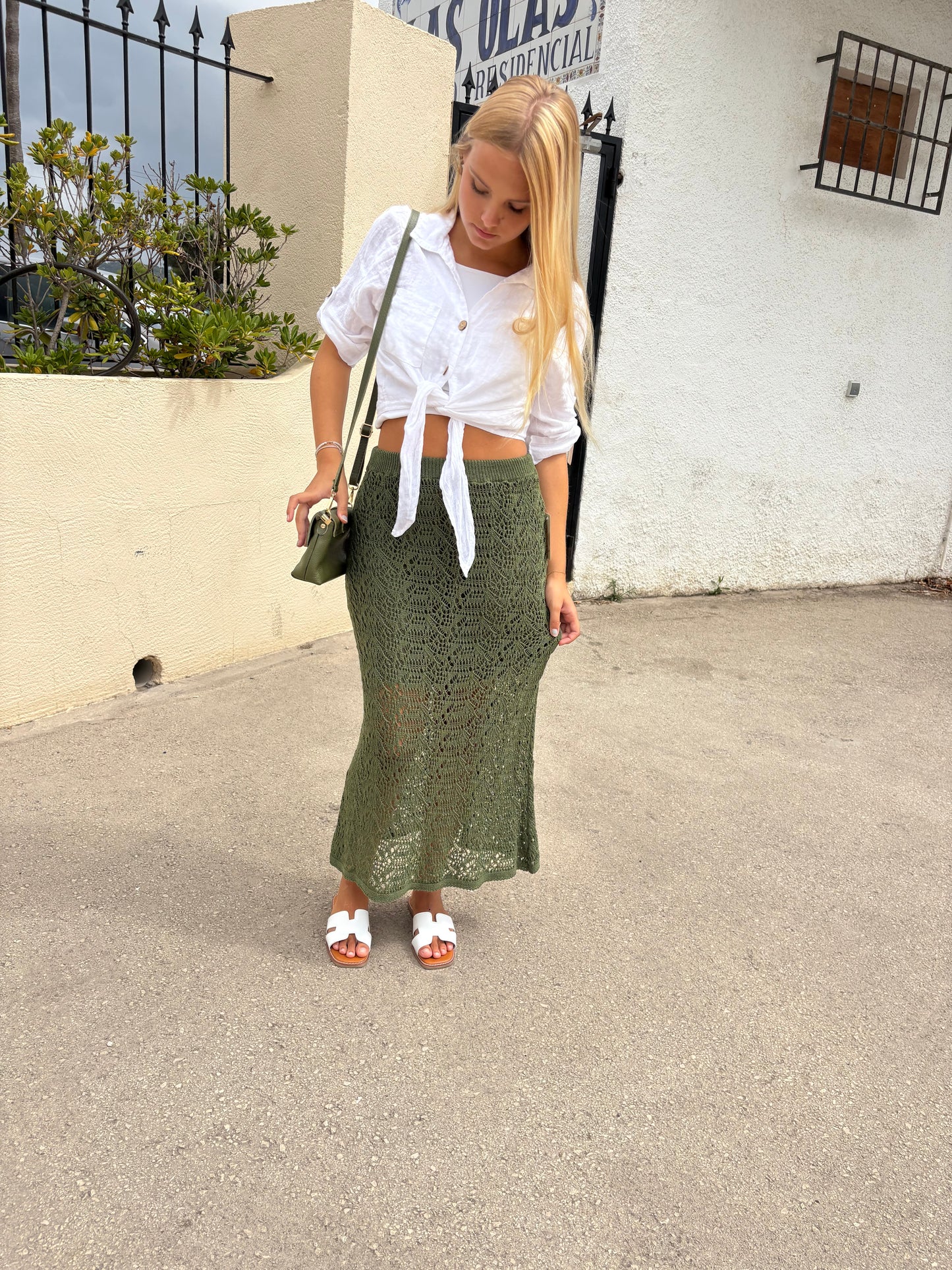 Open knit skirt