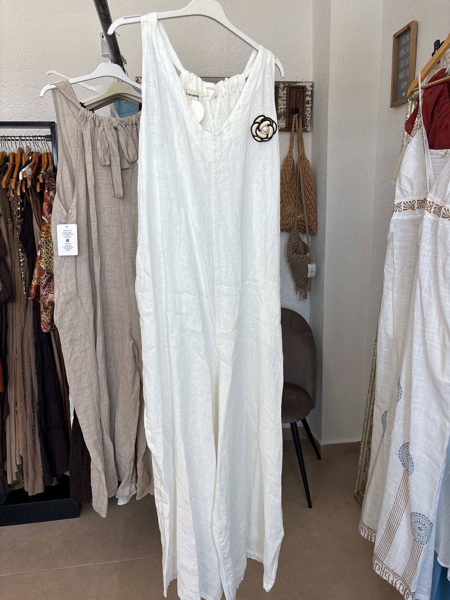 Oversized linen mono
