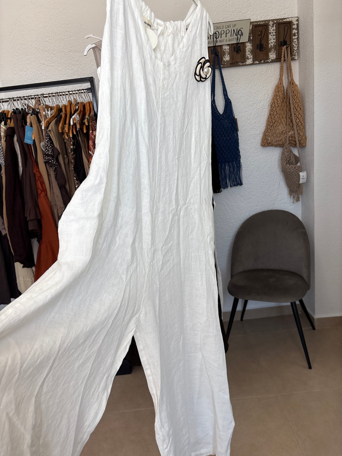 Oversized linen mono