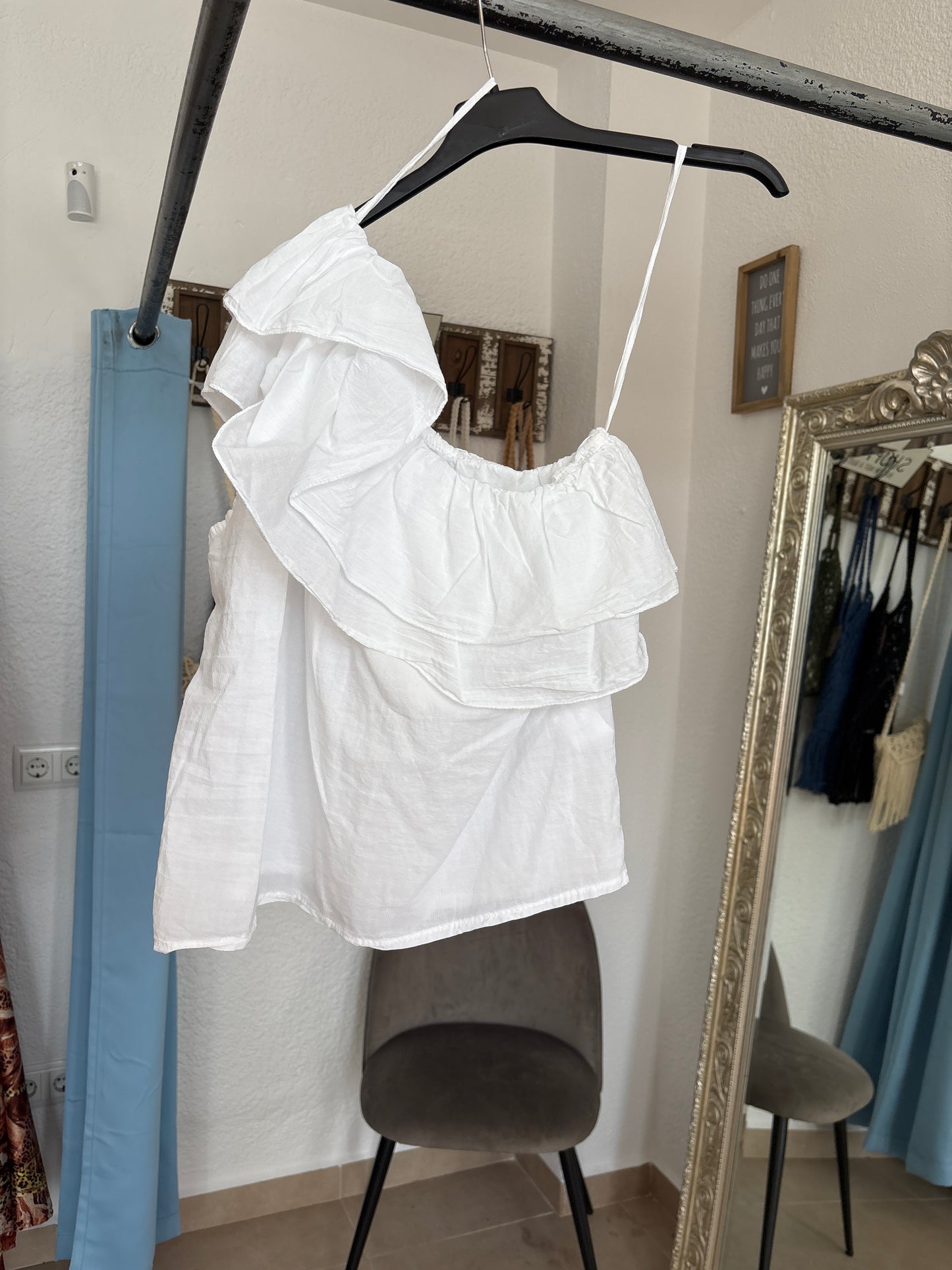 One shoulder ruffle top