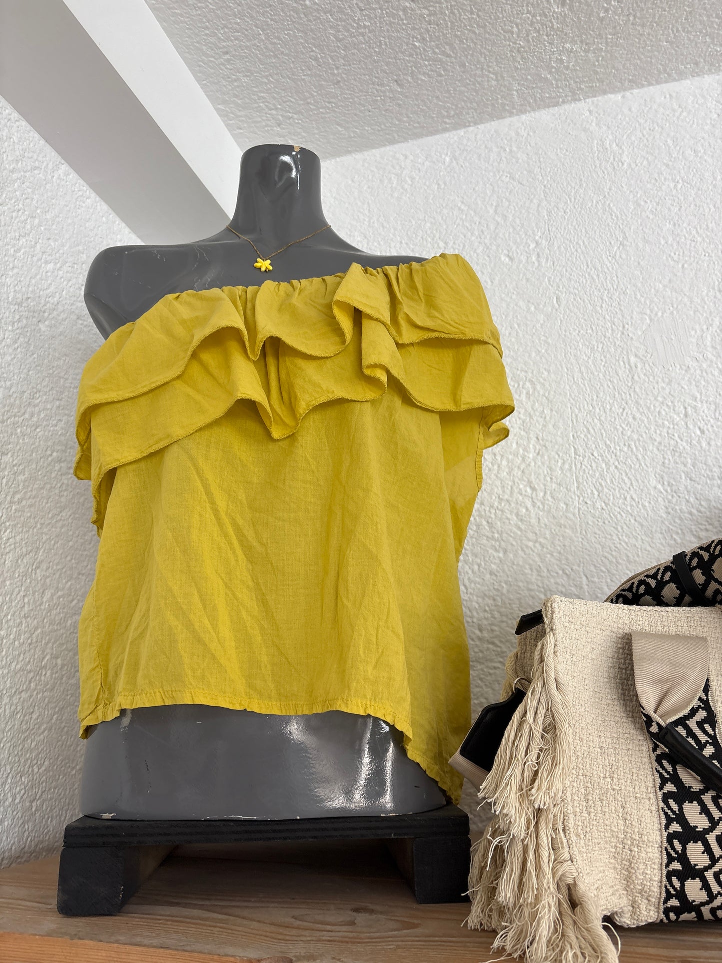 One shoulder ruffle top