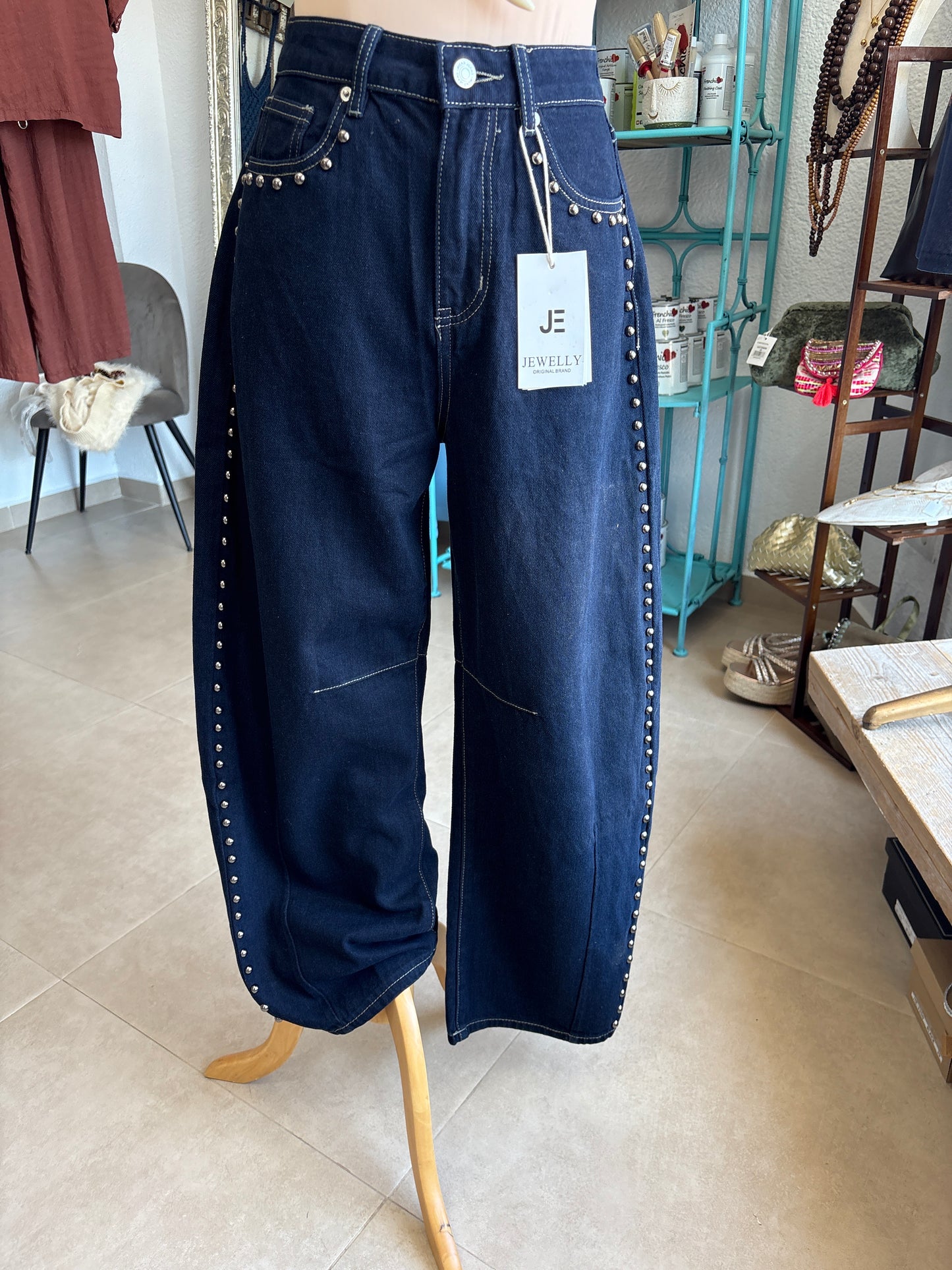 Studded balloon jeans