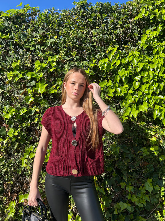 Bordeaux Buttoned Knit Vest