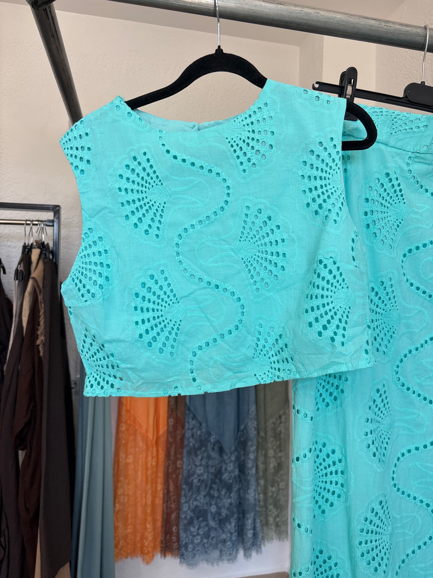 Aqua Broderie Anglaise Co-ord Set – Cropped Top & Slit Maxi Skirt
