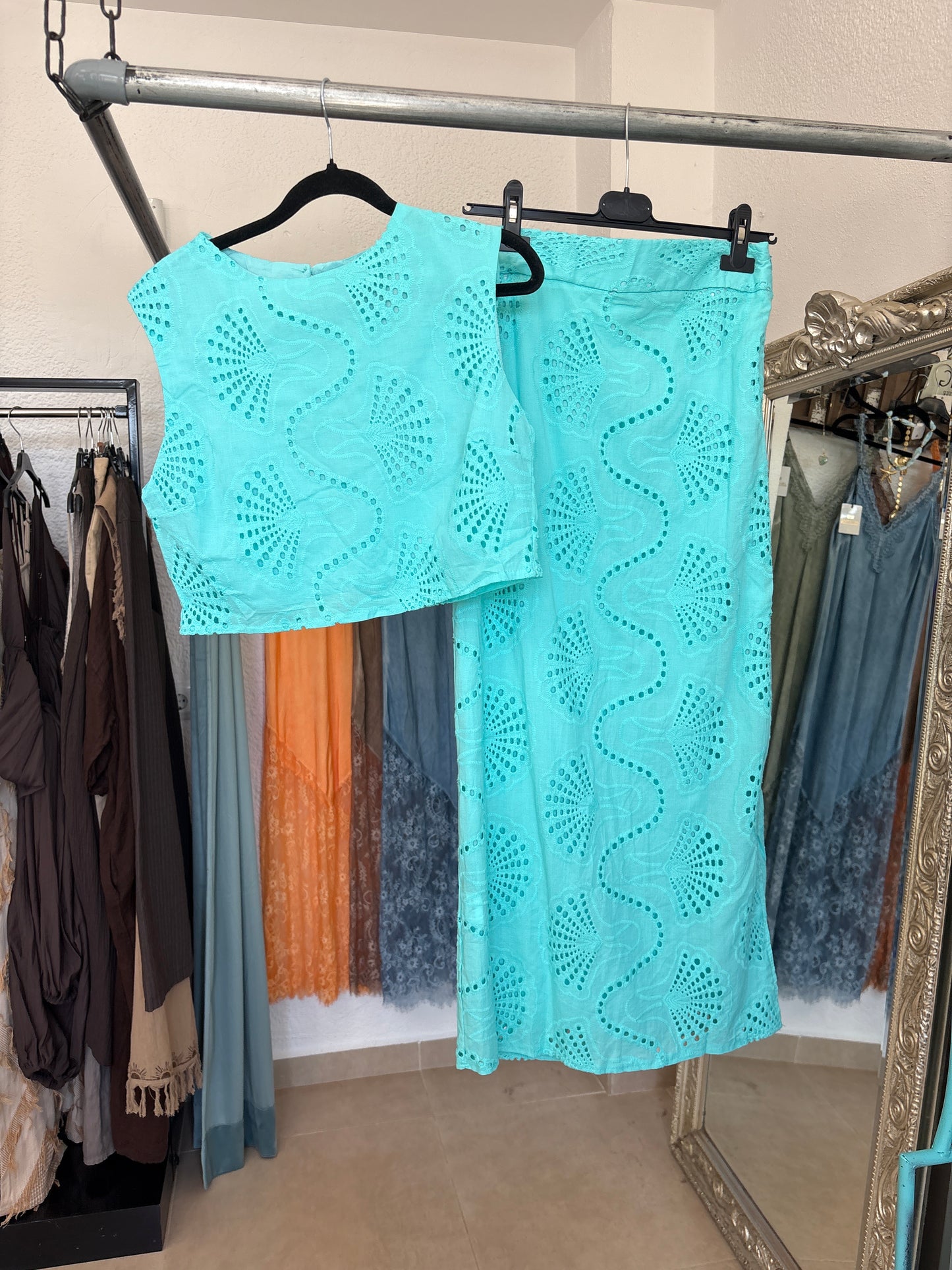 Aqua Broderie Anglaise Co-ord Set – Cropped Top & Slit Maxi Skirt