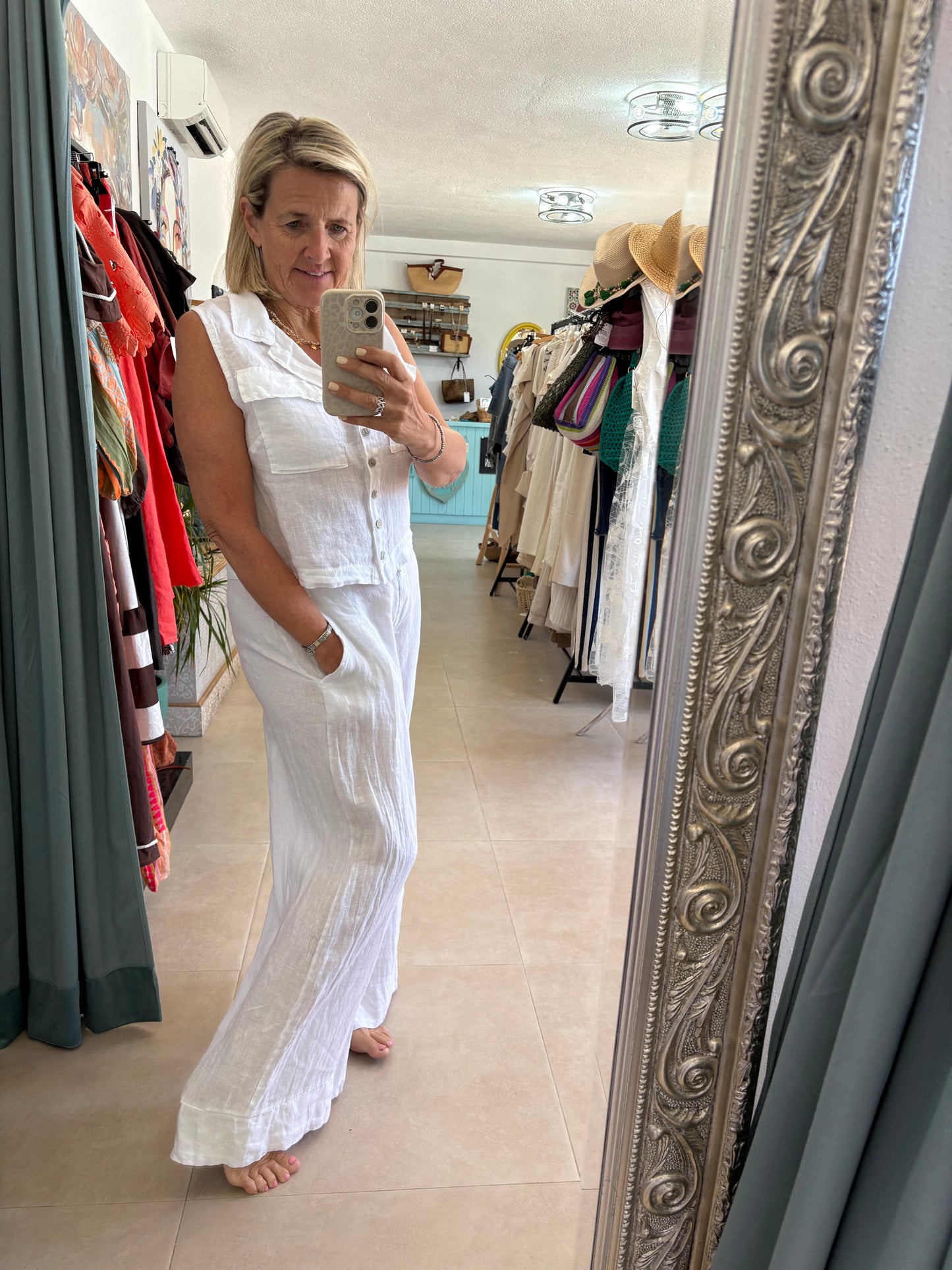 Linen Sleeveless Button-Up Blouse