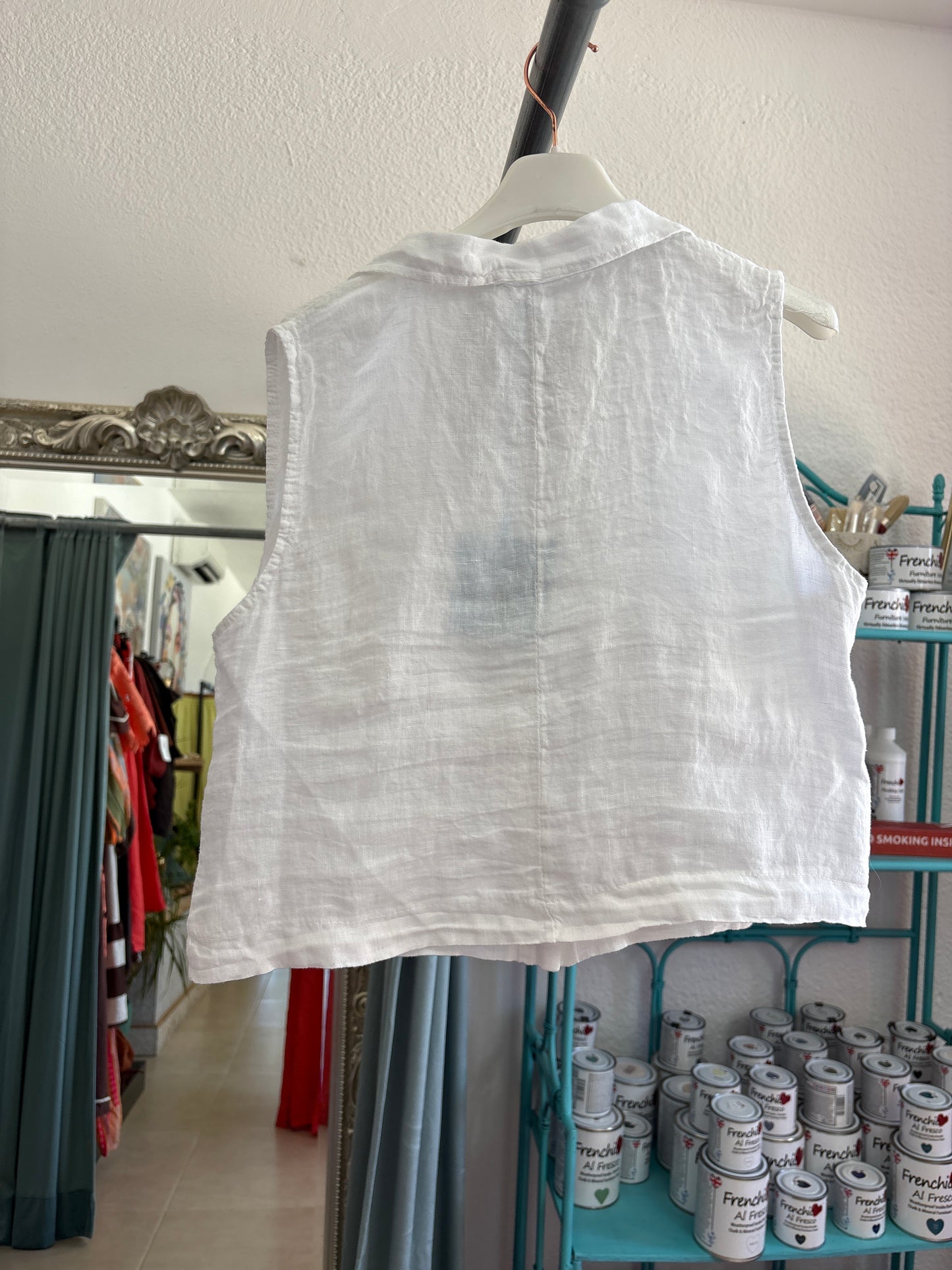 Linen Sleeveless Button-Up Blouse