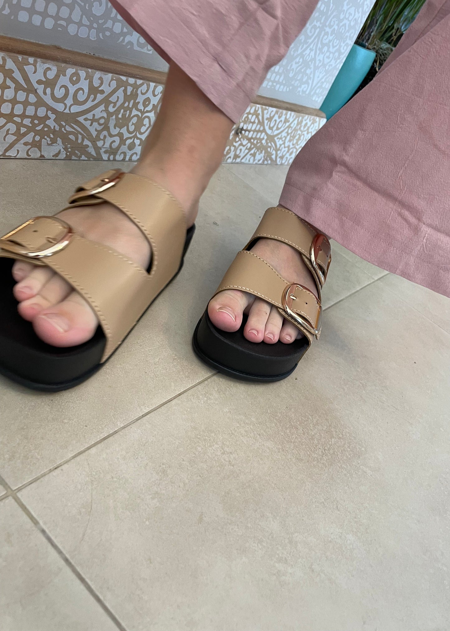 Flatform Sandals