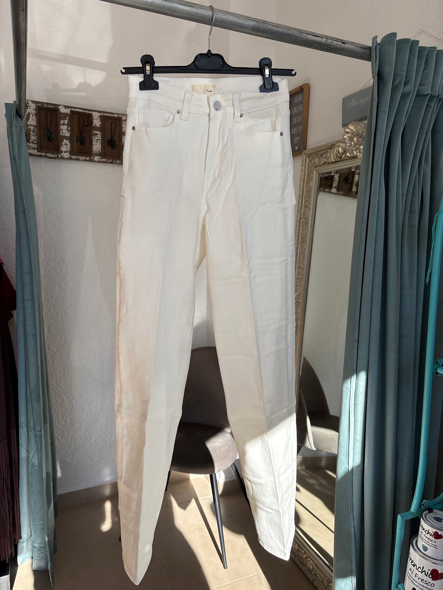 Cream dream jeans