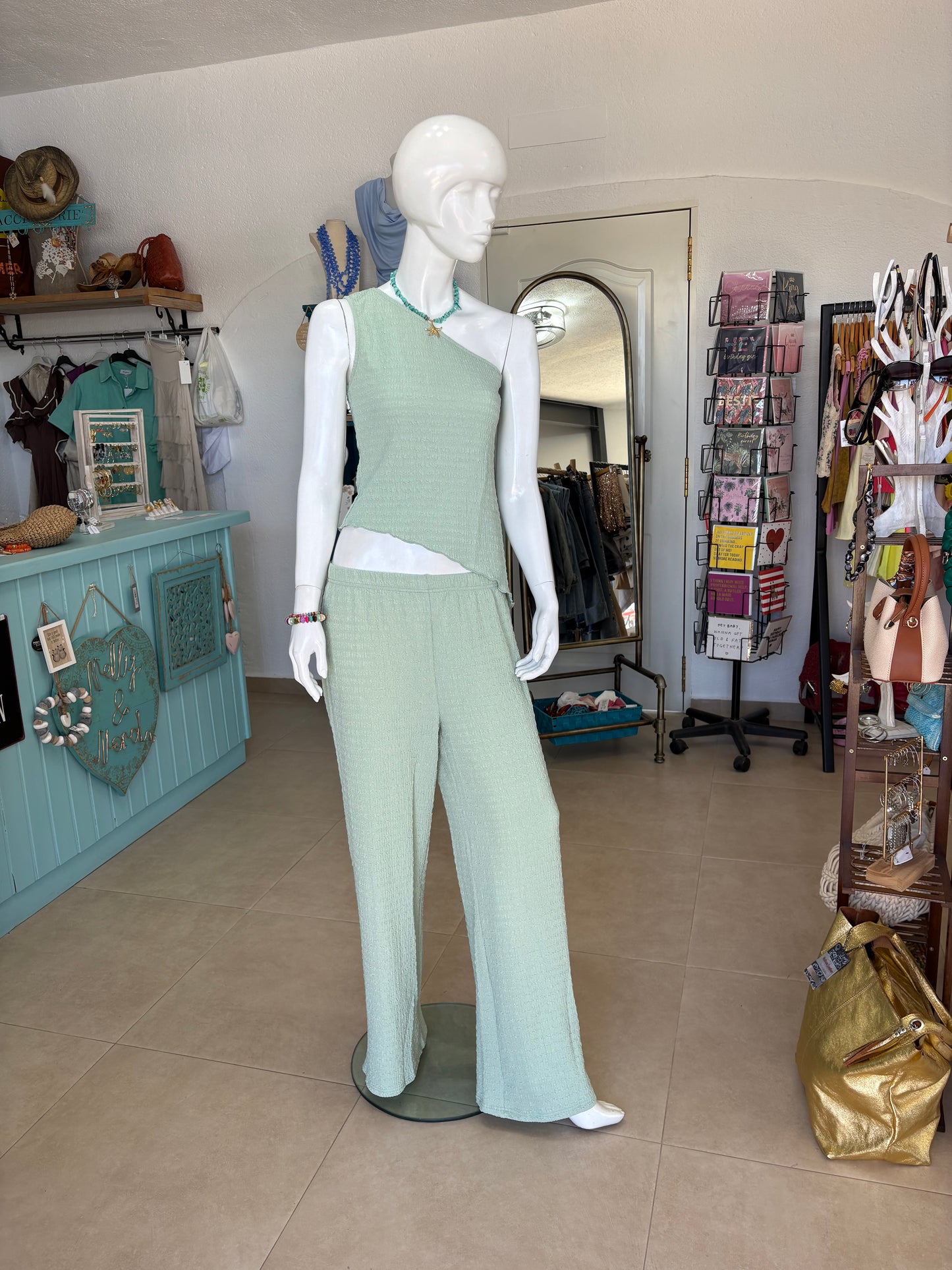 Slouchy pants