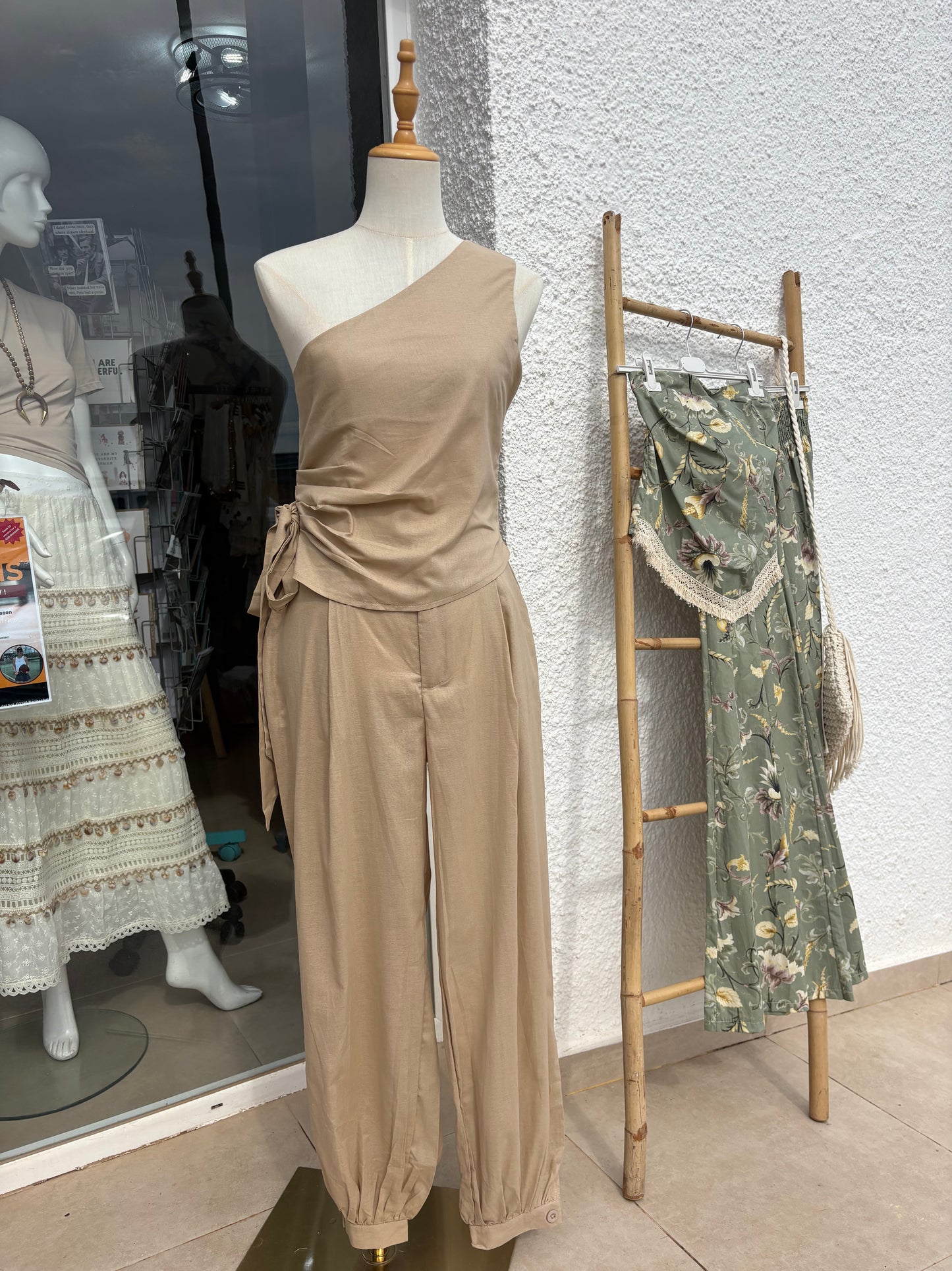 One shoulder 2 piece