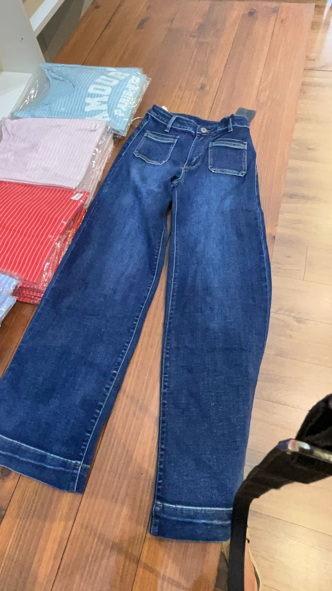 Wide-Leg Dark Wash Denim Jeans