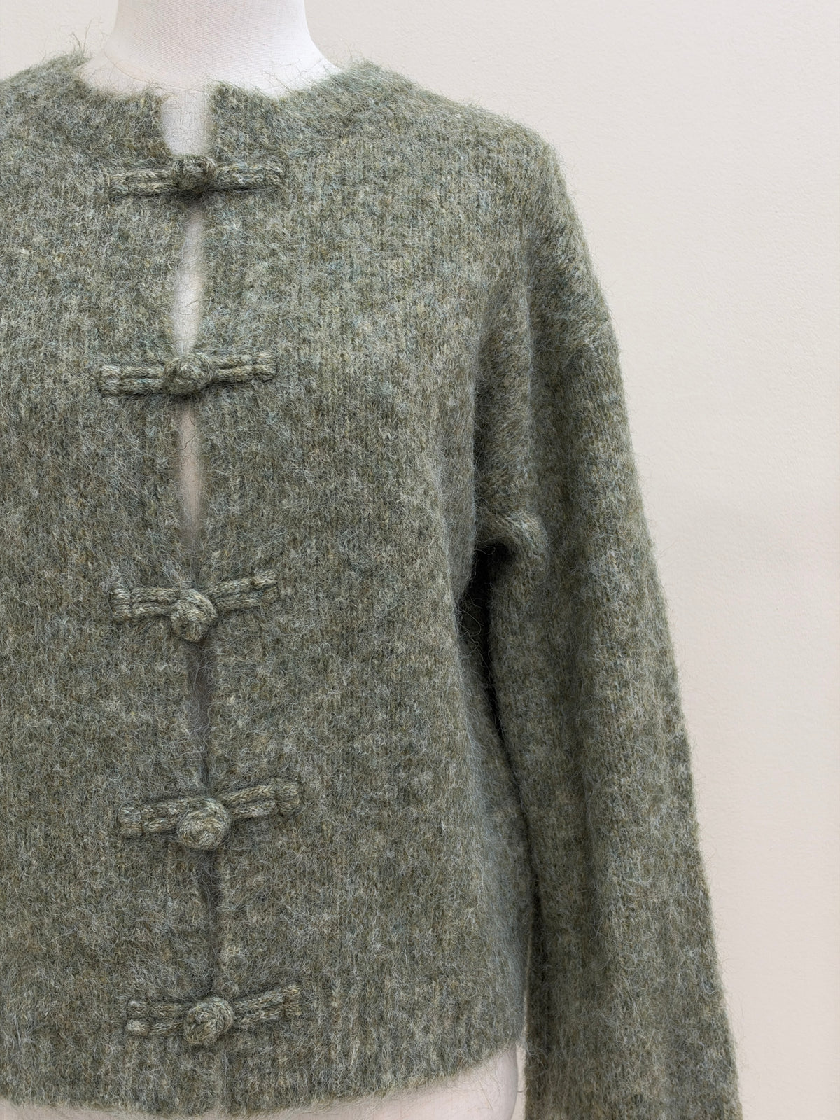 Knot Fastening Fluffy Knit Cardigan