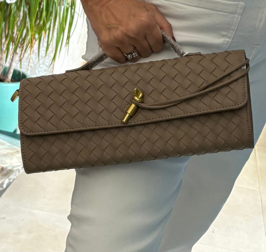 Andiamo clutch